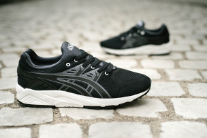 ASICS x Kayano Trainer EVO black