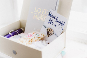 Wedding Box_JuliaundGil_1